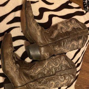 Tall below the knee super cute pointy toe cowboy boots!!!